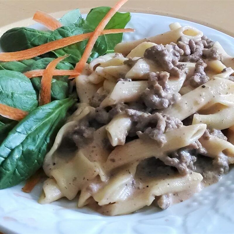 Εύκολο και γρήγορο μοσχαράκι stroganoff